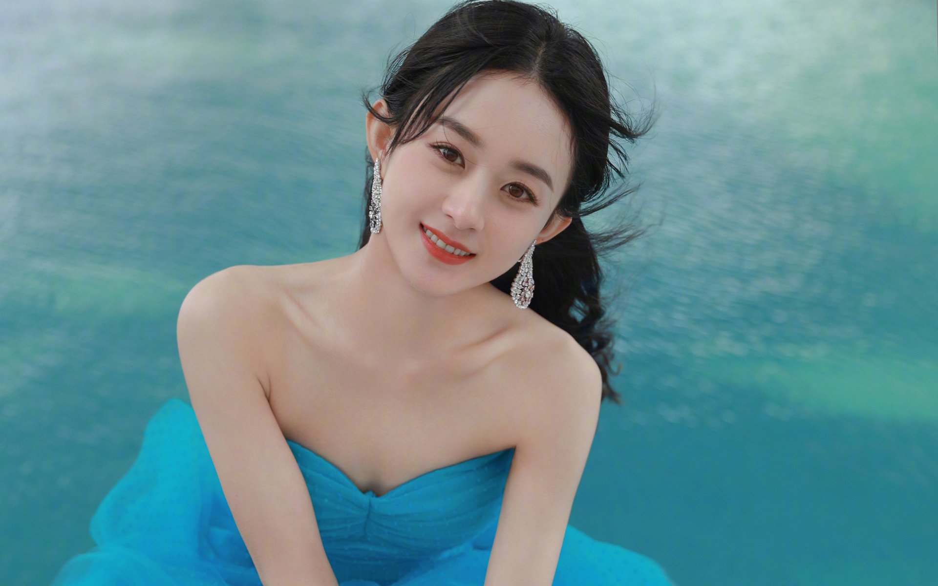 未来足球裁判将实现全智能化,判罚精准度大幅提升,足球裁判专业术语